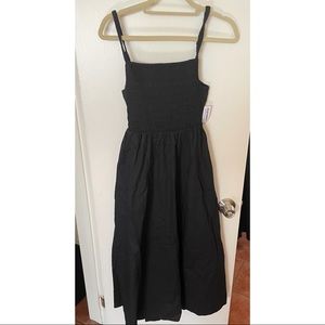 BRAND NEW WITH TAGS Old Navy Black Maxi Dress with Back Cutout